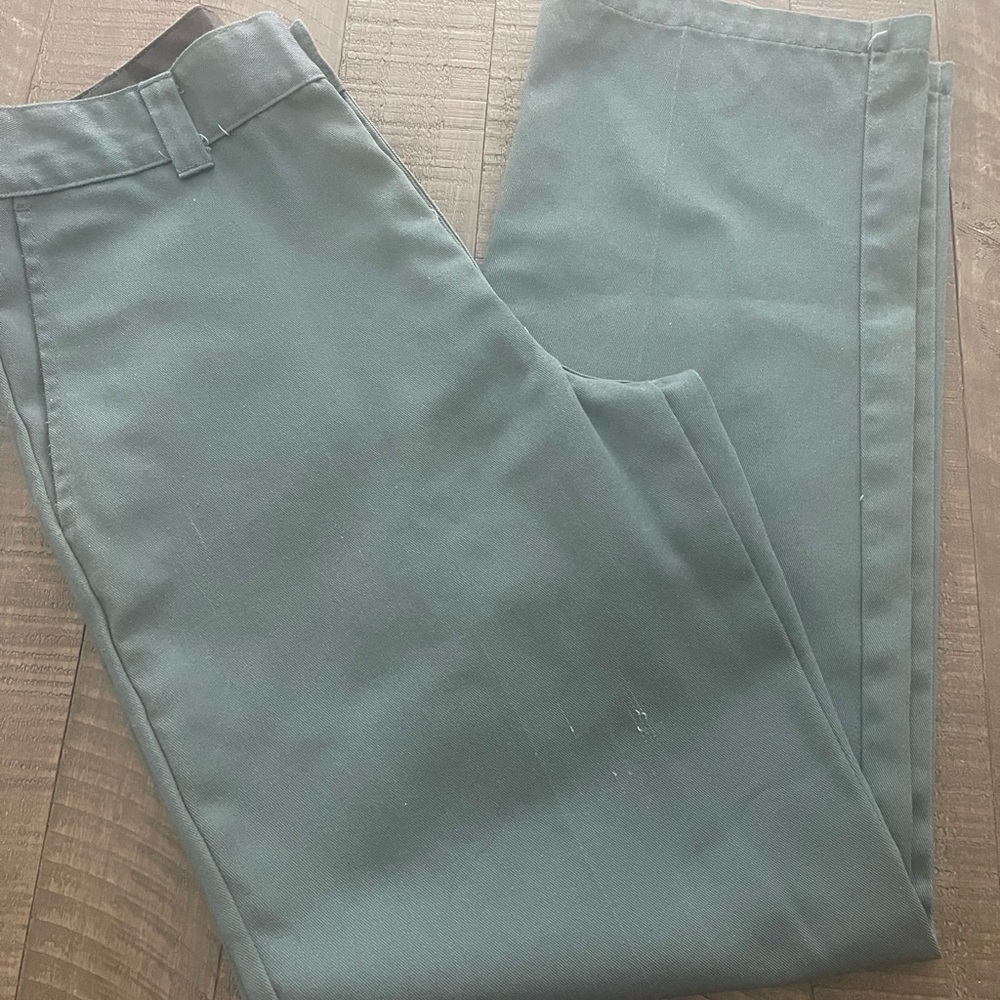 Dickies Skateboarding Green